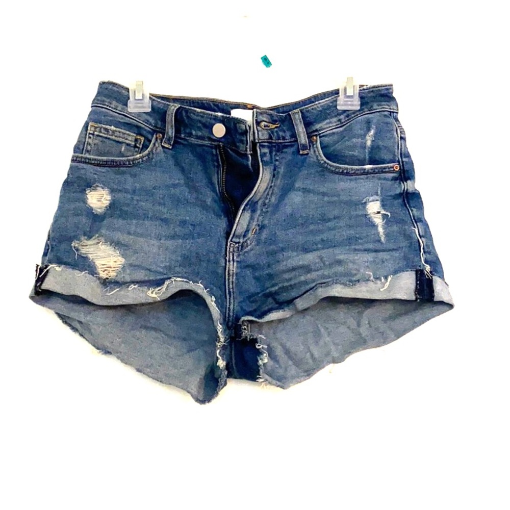 Denim distressed shorts